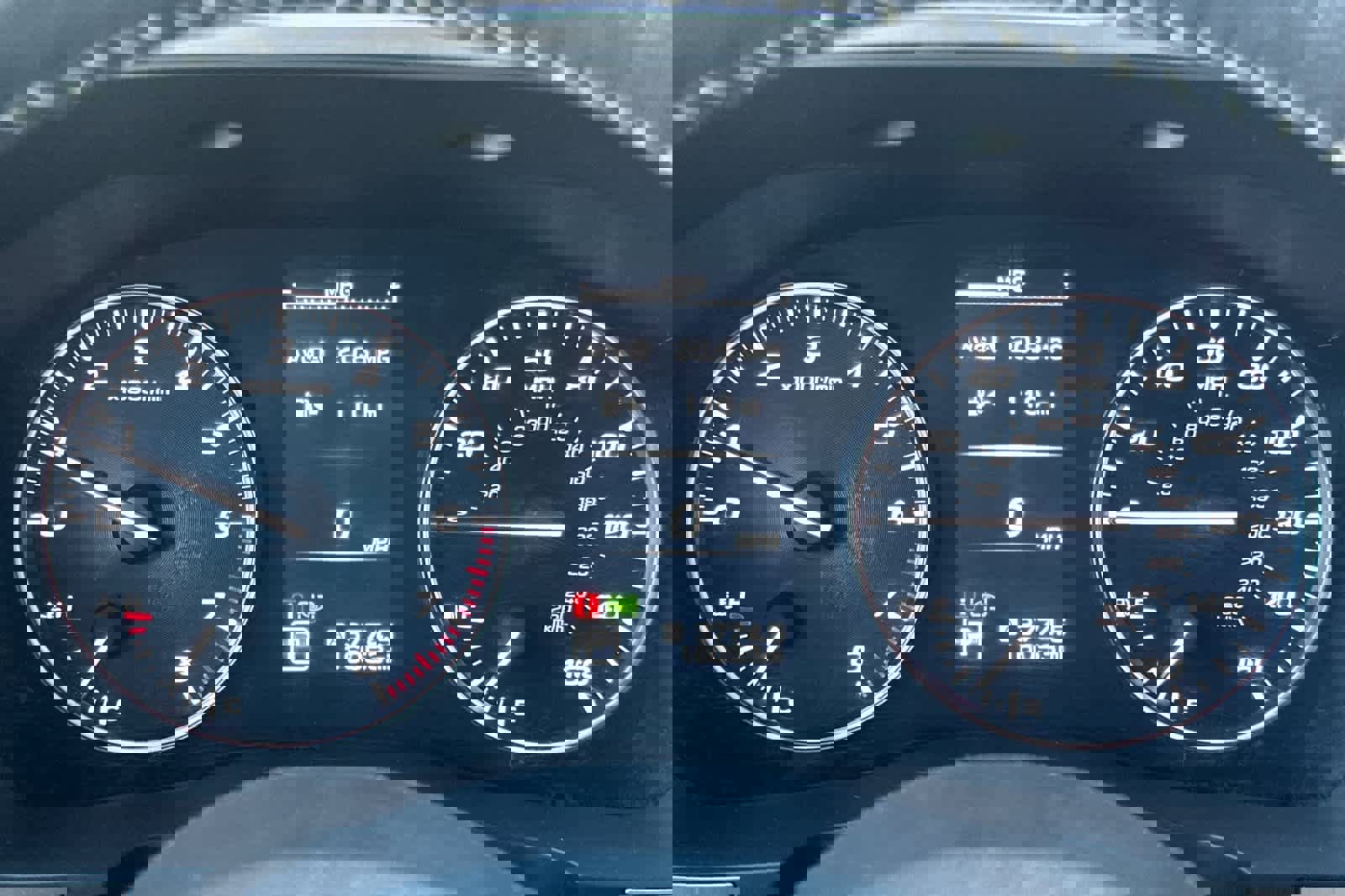 Used 2024 Subaru Ascent Limited w/ Technology Package image 31