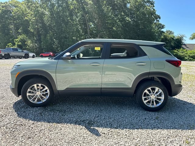 New 2026 Chevrolet TrailBlazer LS w/ LS Convenience Package AWD/4WD image 5