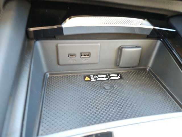 New 2025 Buick Envision Sport Touring image 33