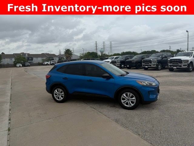 Used 2020 Ford Escape S image 2