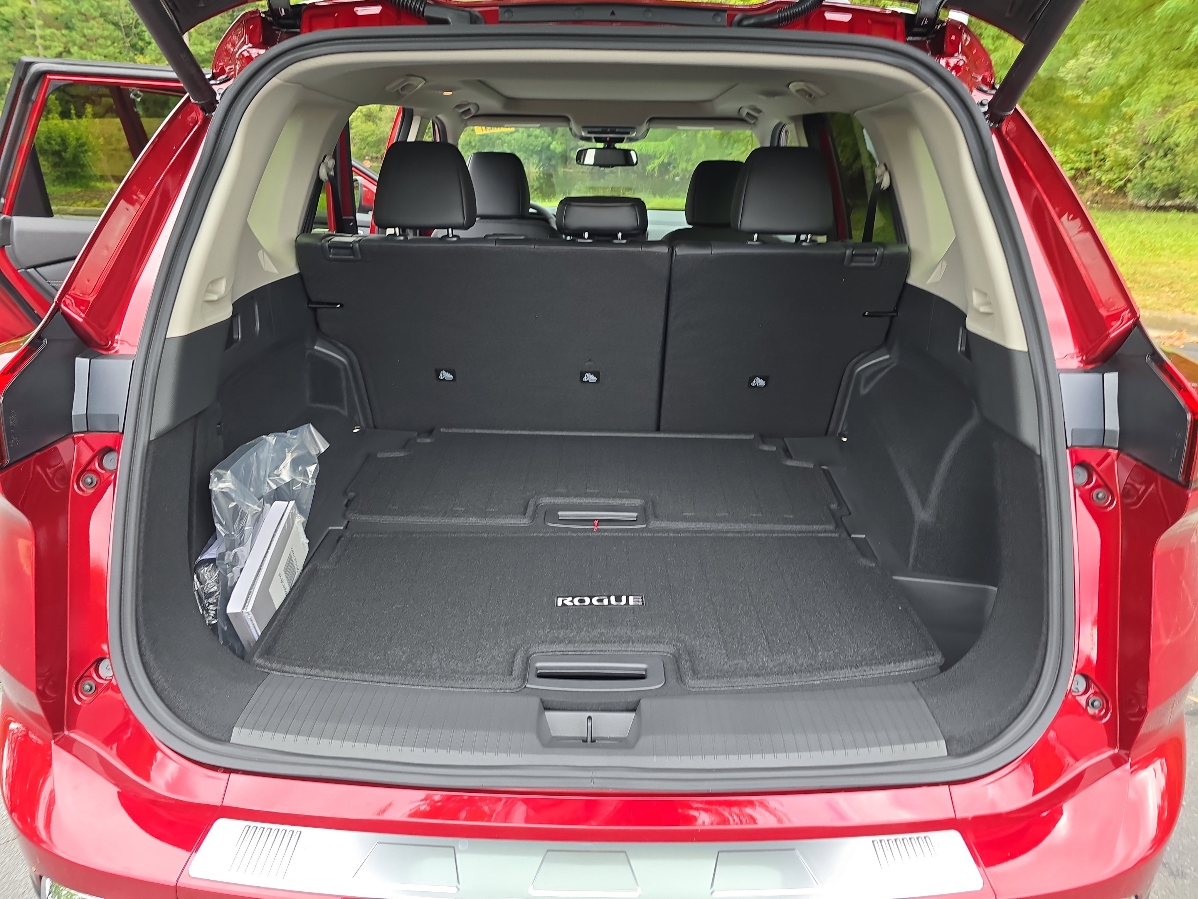 New 2026 Nissan Rogue Platinum image 12