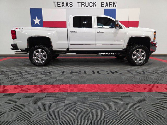 Used 2019 Chevrolet Silverado 2500 LTZ w/ Duramax Plus Package AWD/4WD image 13
