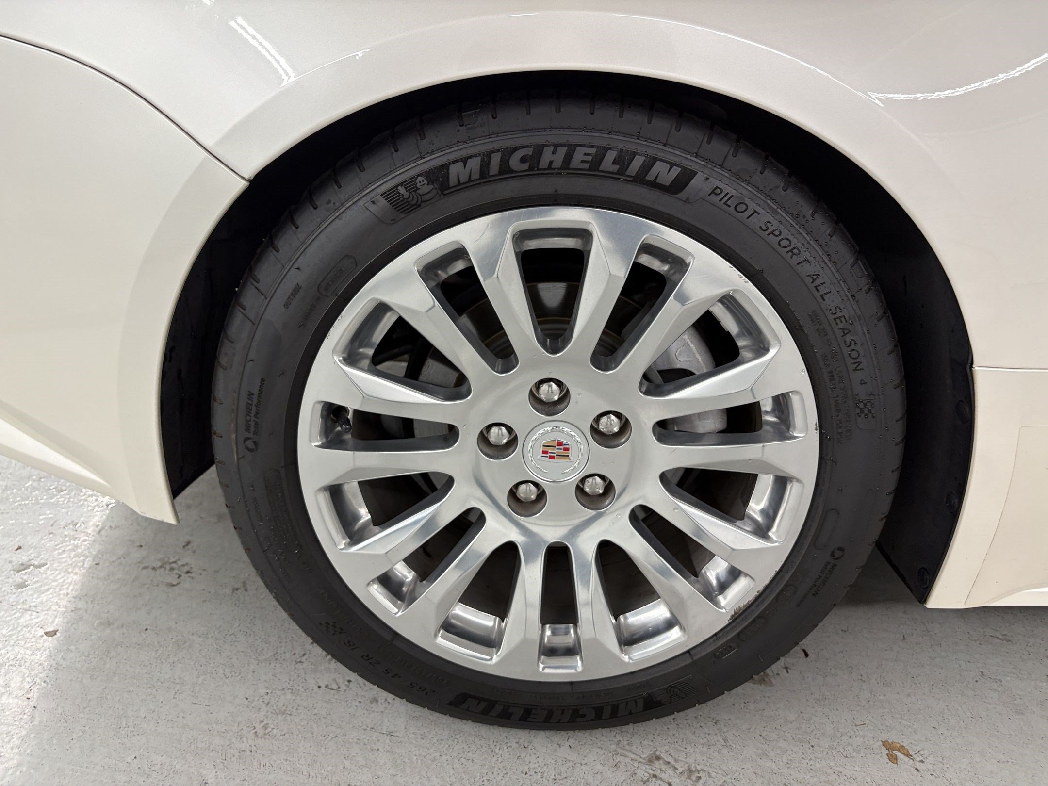 Used 2012 Cadillac CTS Premium RWD image 8