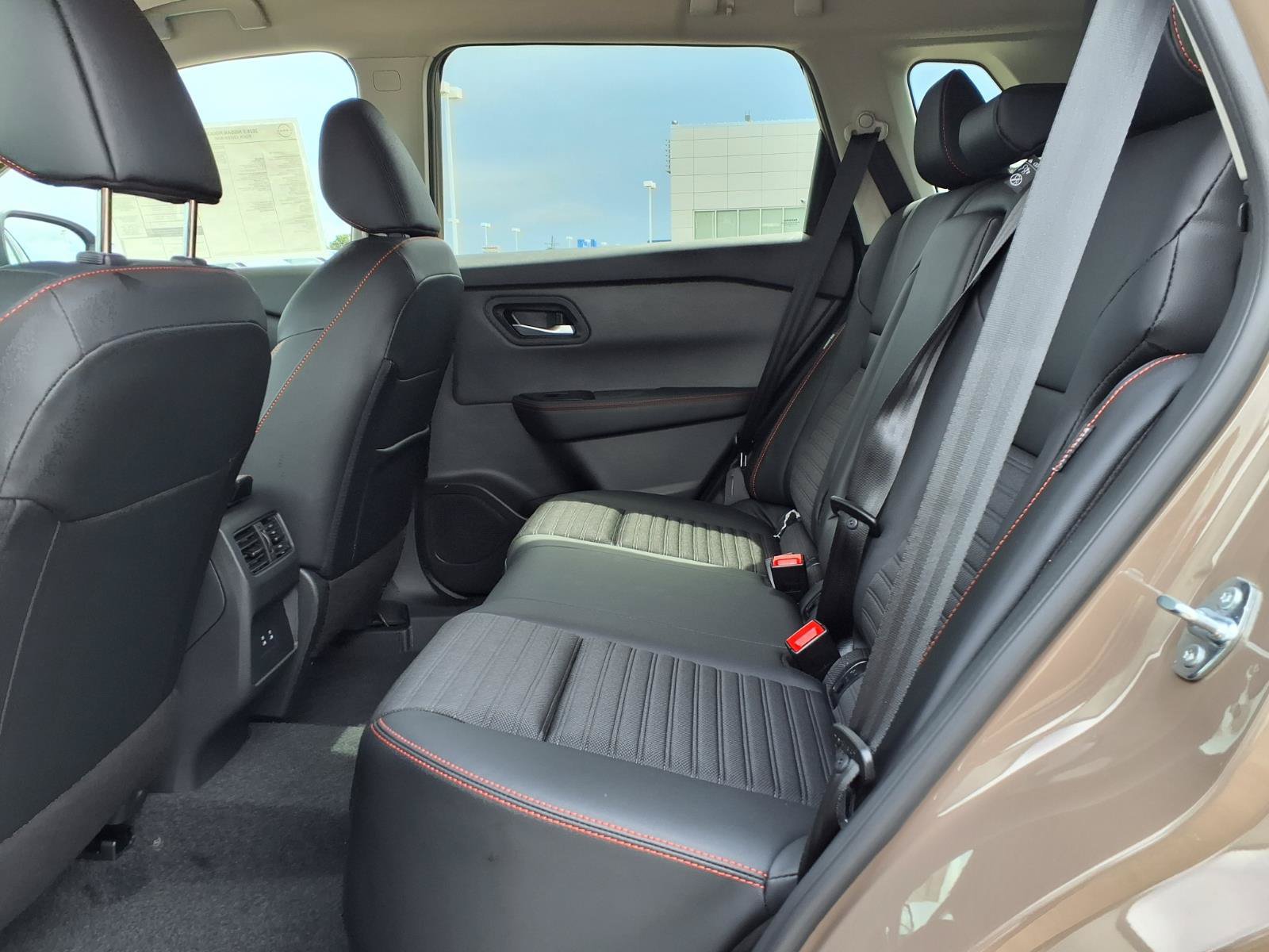 New 2026 Nissan Rogue SV AWD/4WD image 13