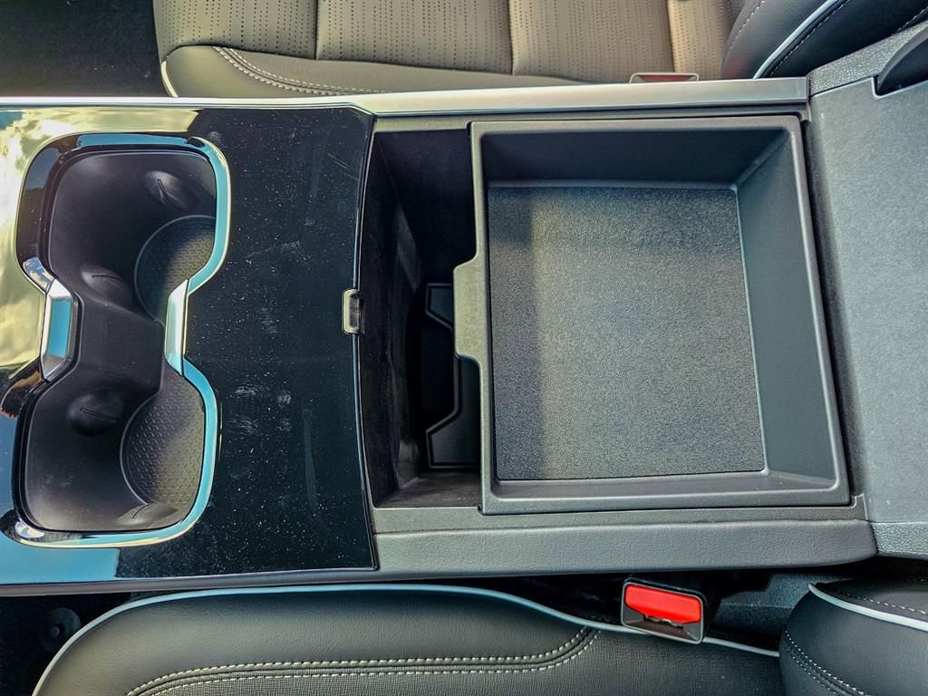 New 2026 Buick Enclave Sport Touring w/ Power Package image 32
