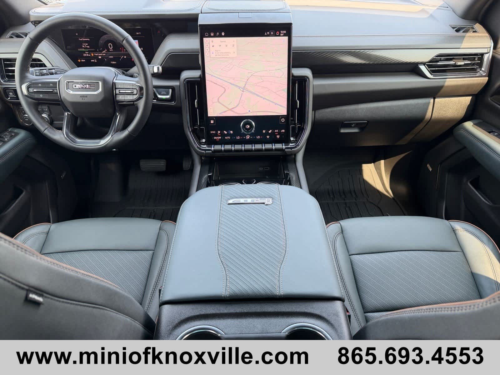 Used 2026 GMC Yukon XL AT4 AWD/4WD image 21