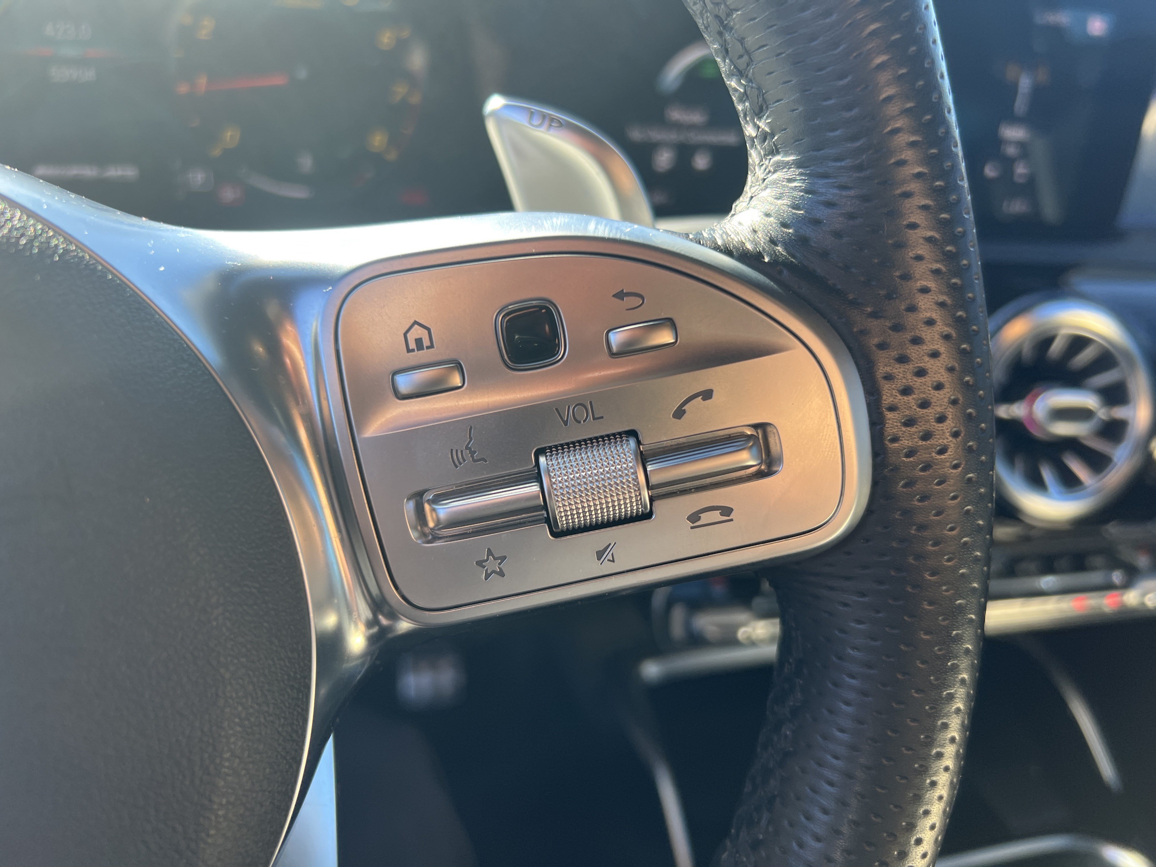 Used 2021 Mercedes-Benz A 35 AMG 4MATIC image 18