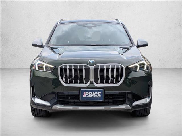 Used 2023 BMW X1 xDrive28i w/ Premium Package AWD/4WD image 4