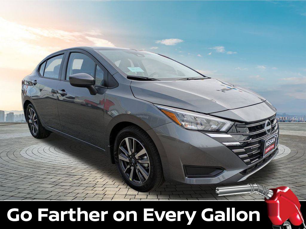 New 2025 Nissan Versa SV w/ Trunk Package