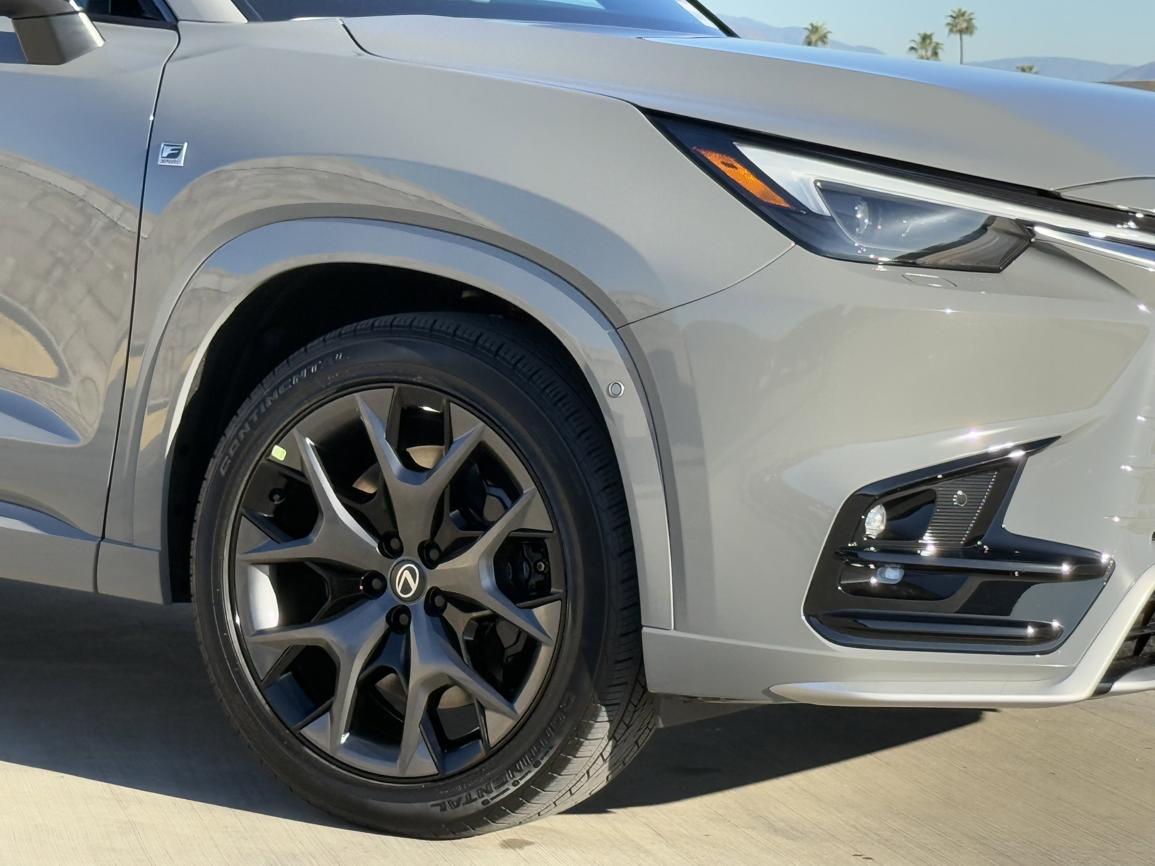 New 2026 Lexus TX 500h AWD image 4