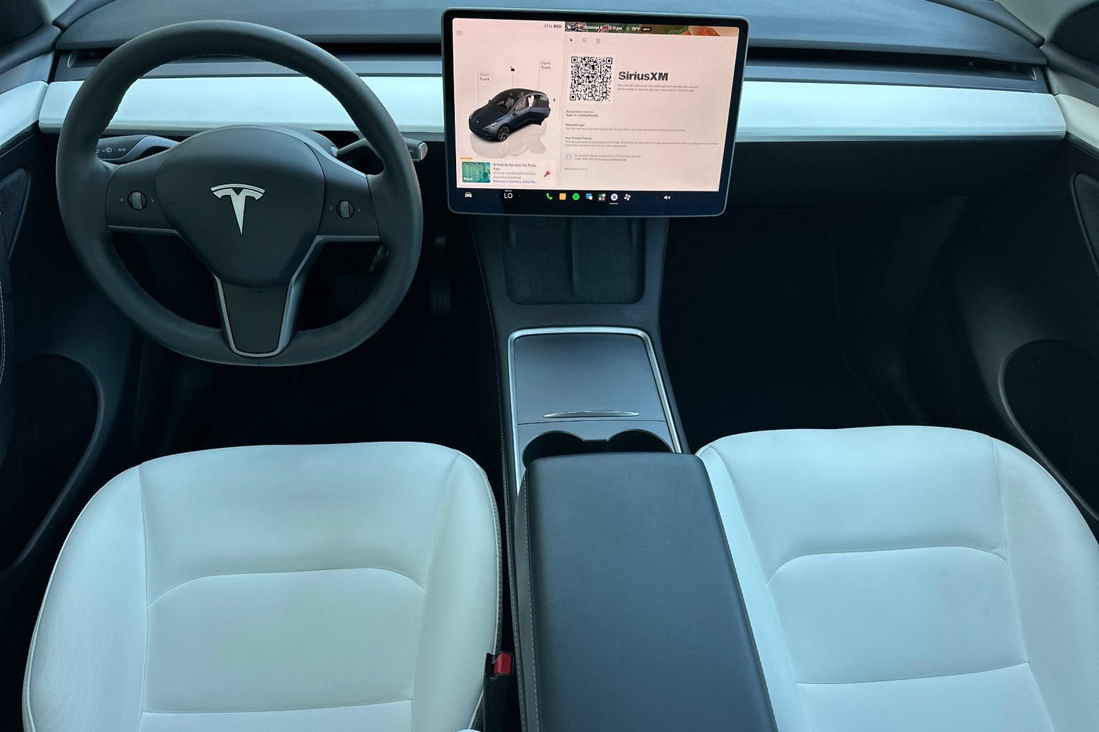 Used 2025 Tesla Model Y Long Range RWD image 13