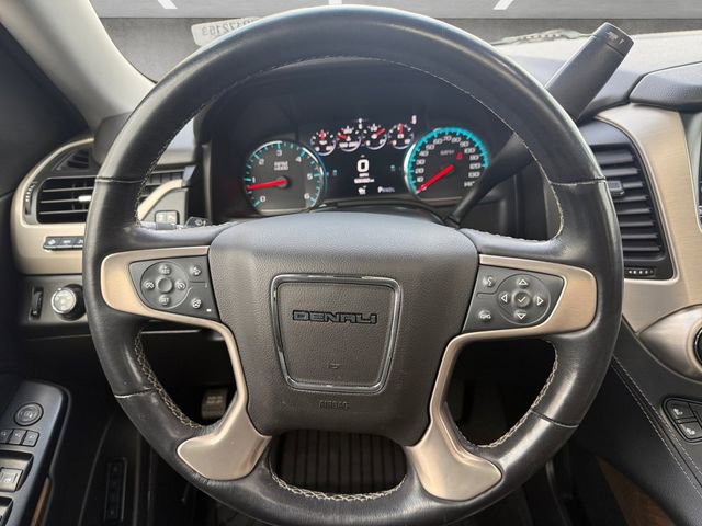 Used 2019 GMC Yukon XL Denali w/ Denali Ultimate Package AWD/4WD image 21