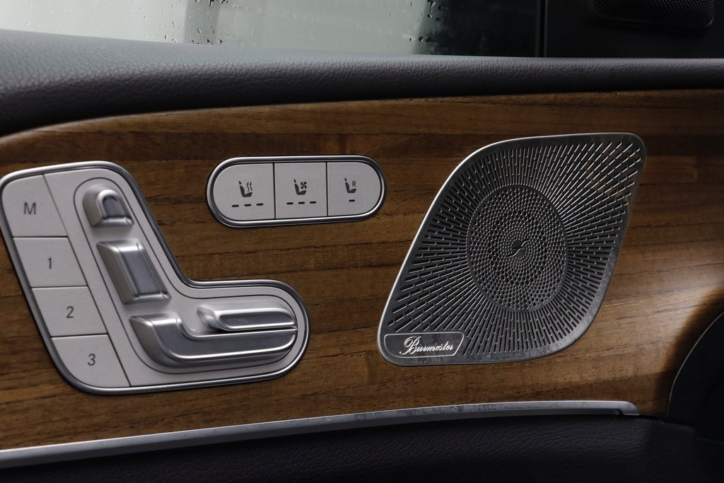 Used 2025 Mercedes-Benz GLS 450 4MATIC image 6