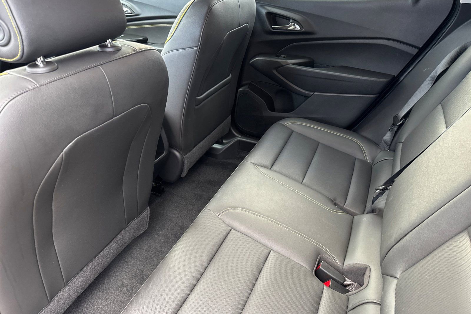 Used 2024 Chevrolet Trax ACTIV w/ Sunroof Package image 11