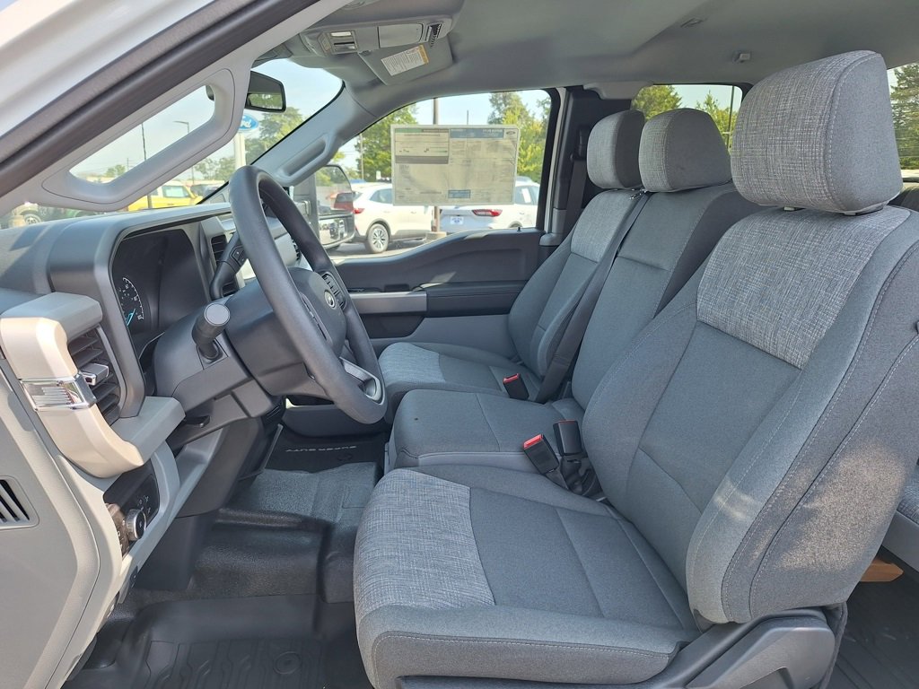 New 2026 Ford F350 XLT image 4