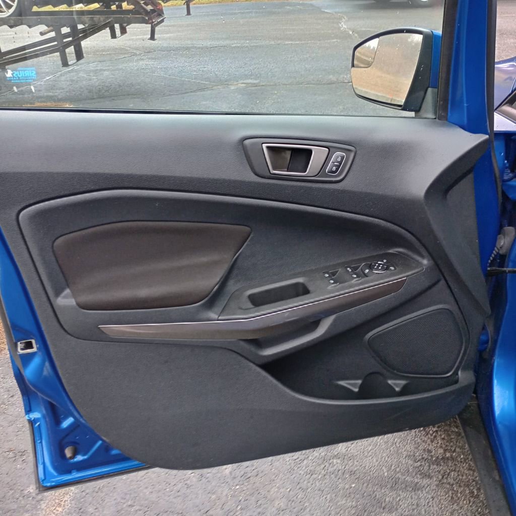 Used 2020 Ford EcoSport SE image 11