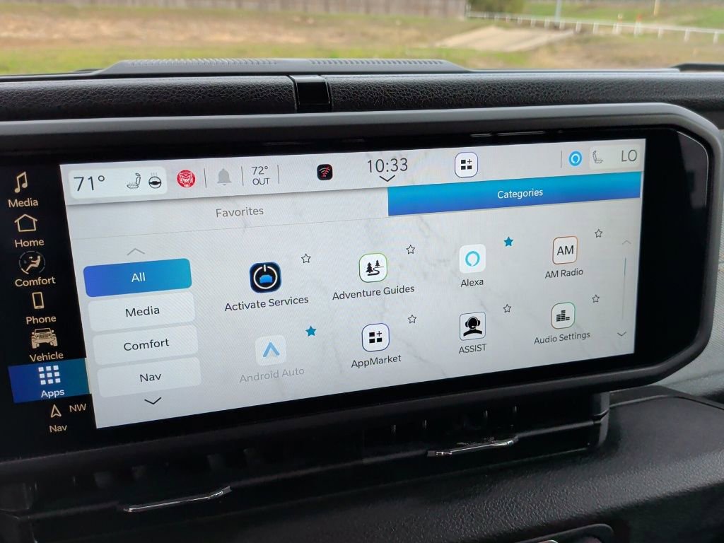 Used 2024 Jeep Gladiator Sport image 29