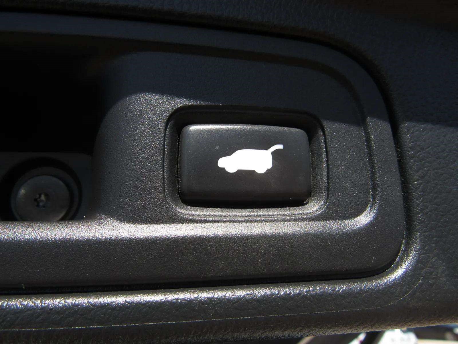 Used 2021 Honda Pilot Touring image 15
