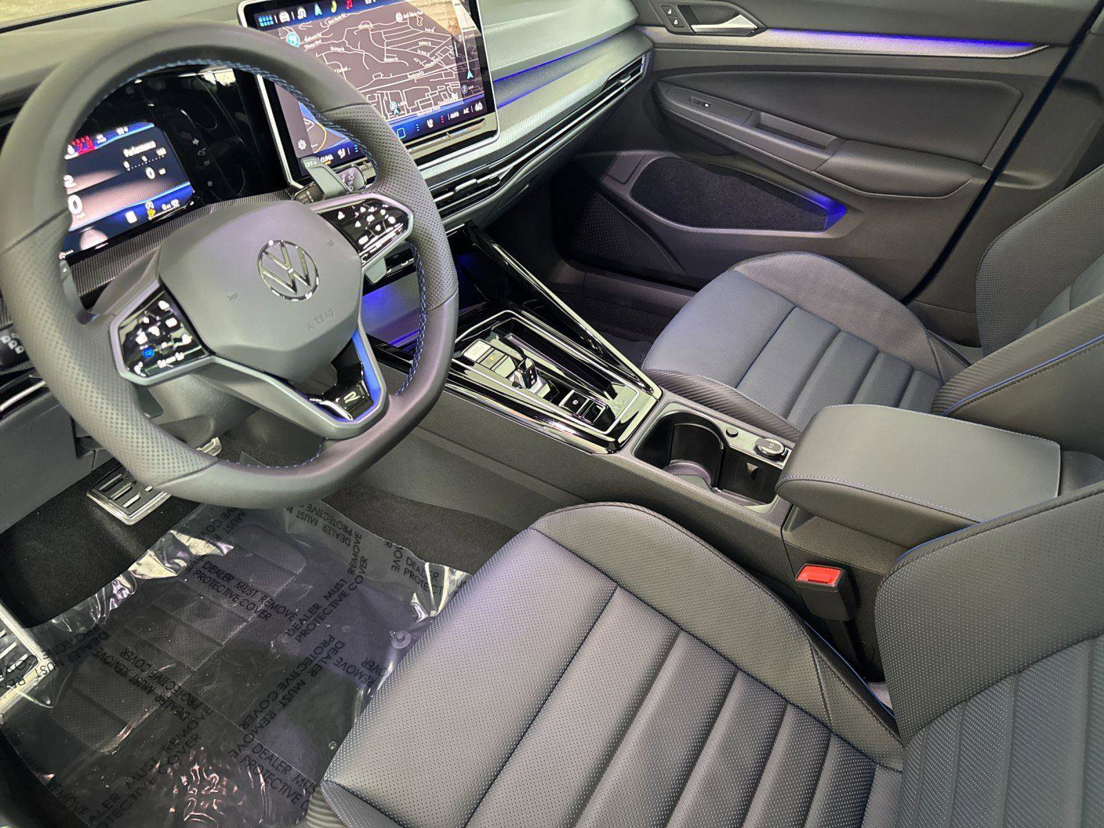 New 2026 Volkswagen Golf image 9