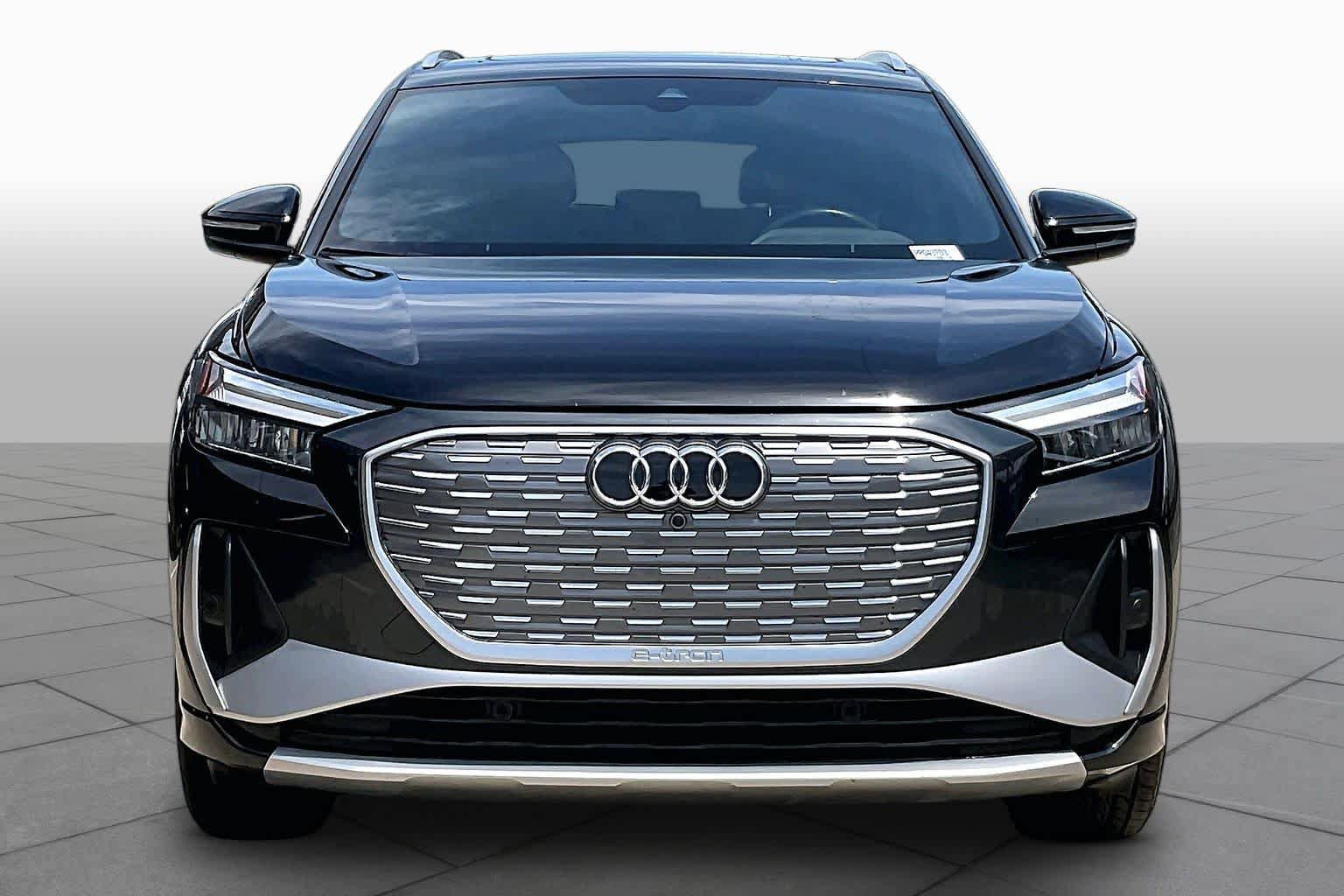Used 2023 Audi Q4 e-tron Premium w/ Convenience Package AWD/4WD image 3