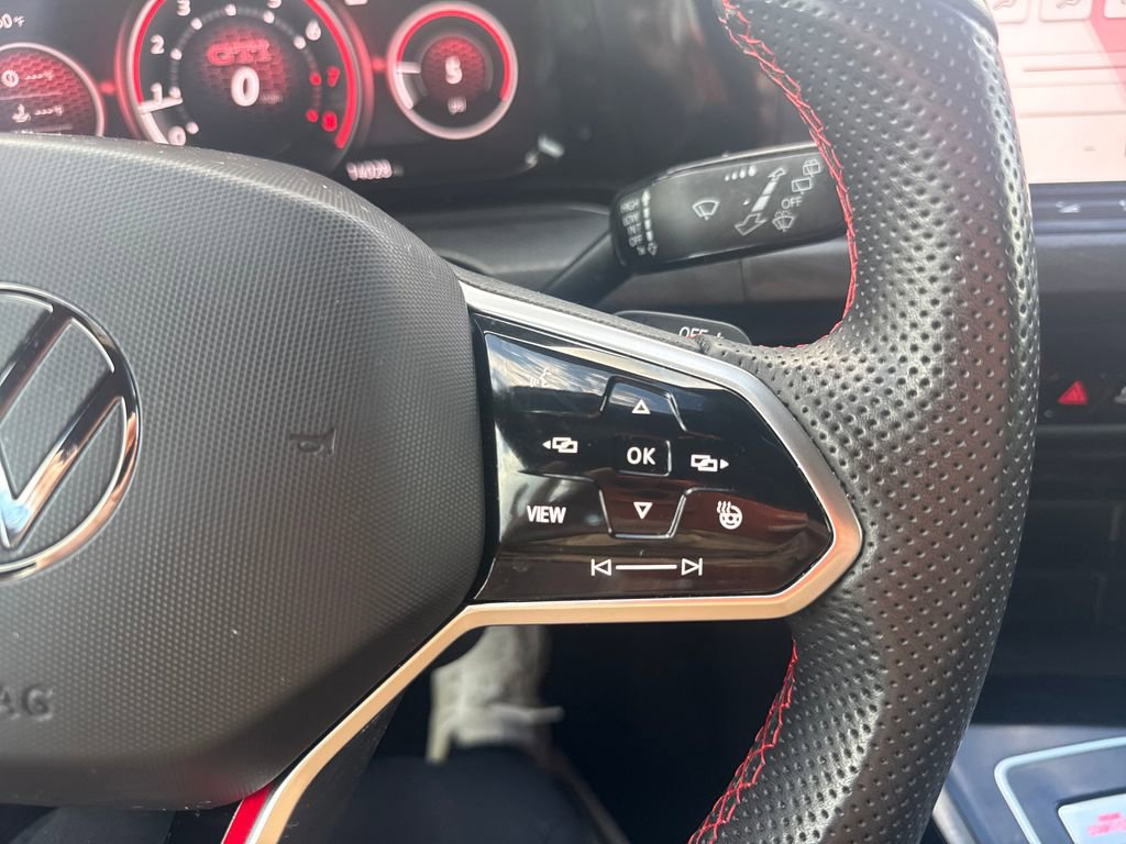 Used 2024 Volkswagen GTI SE FWD image 32