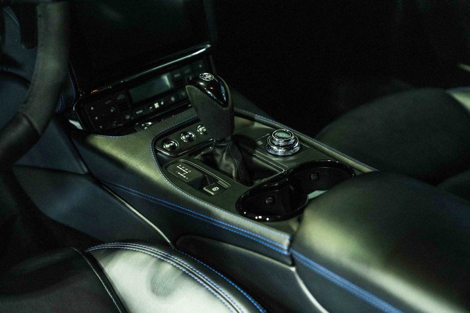 Used 2018 Maserati GranTurismo MC RWD image 15