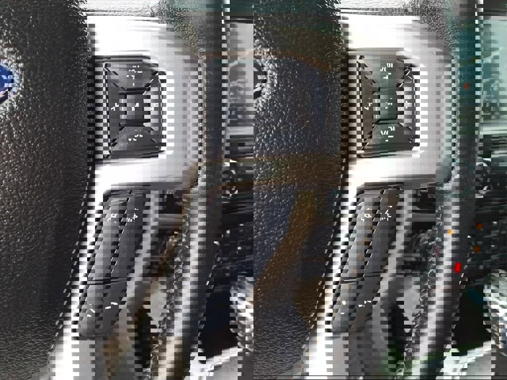 Used 2017 Ford F150 Lariat w/ Equipment Group 501A Mid image 26