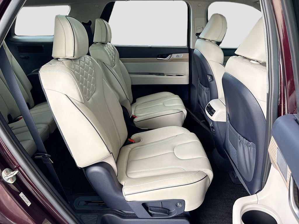 Used 2022 Hyundai Palisade Limited image 23