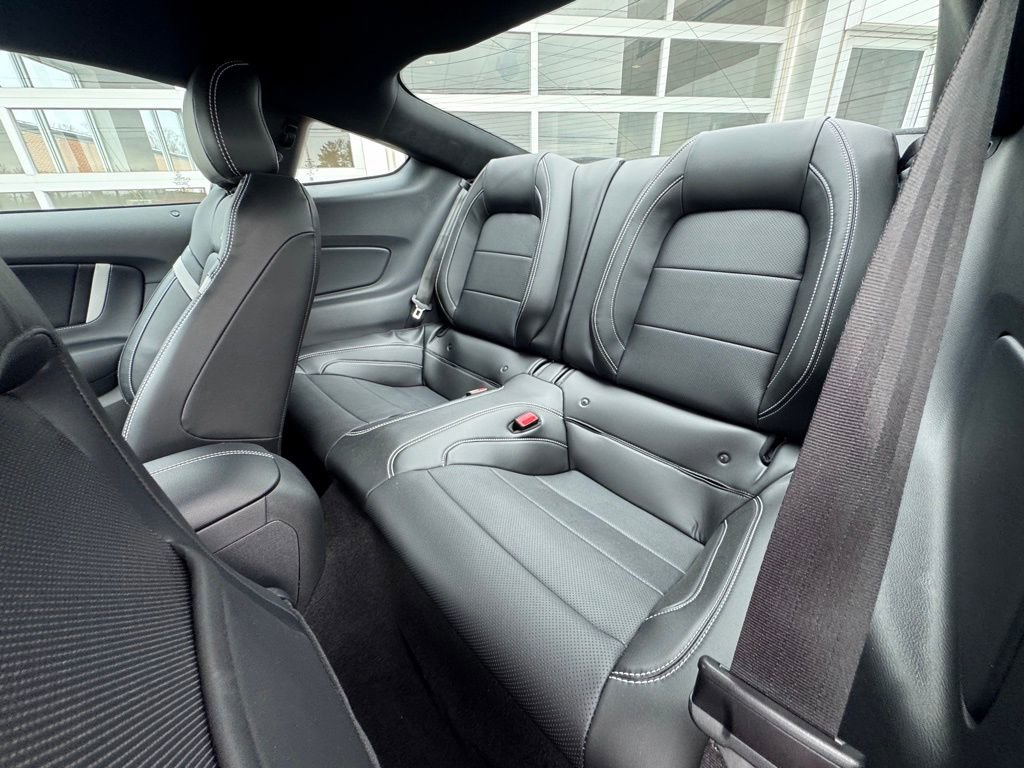 Used 2020 Ford Mustang Shelby GT500 w/ Technology Package image 27