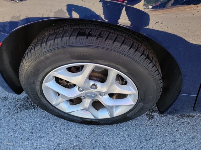 Used 2018 Chrysler Pacifica Touring-L Plus w/ Advanced Safetytec Group FWD image 11