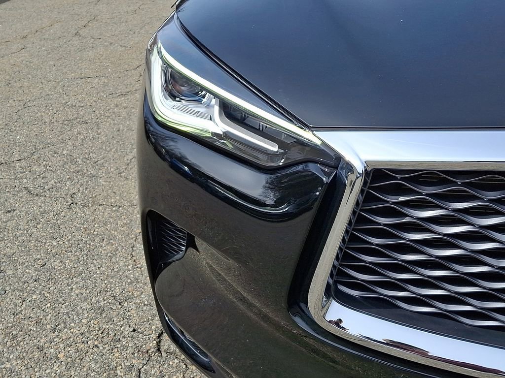 Used 2023 INFINITI QX50 Luxe AWD/4WD image 10