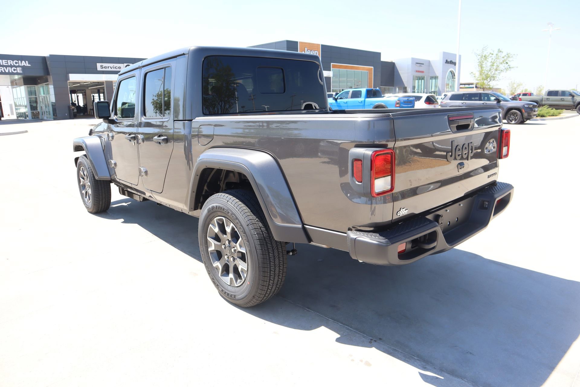 New 2026 Jeep Gladiator Mojave AWD/4WD image 22