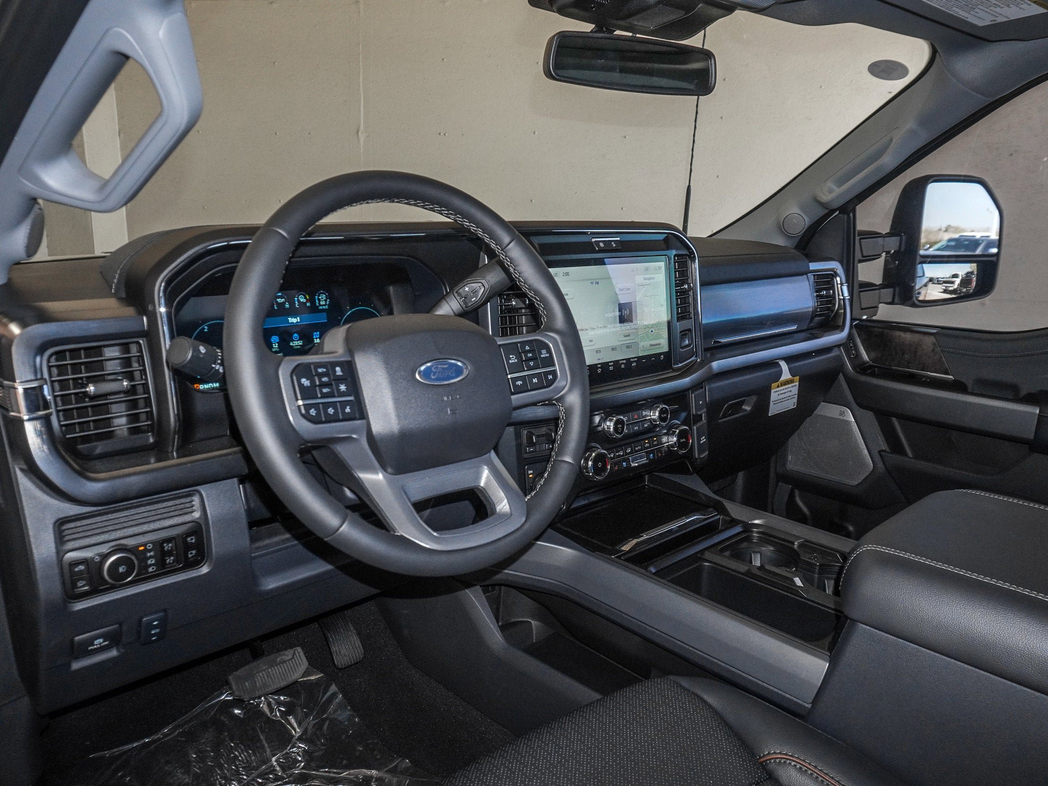 New 2026 Ford F250 Lariat w/ Black Appearance Package AWD/4WD image 22