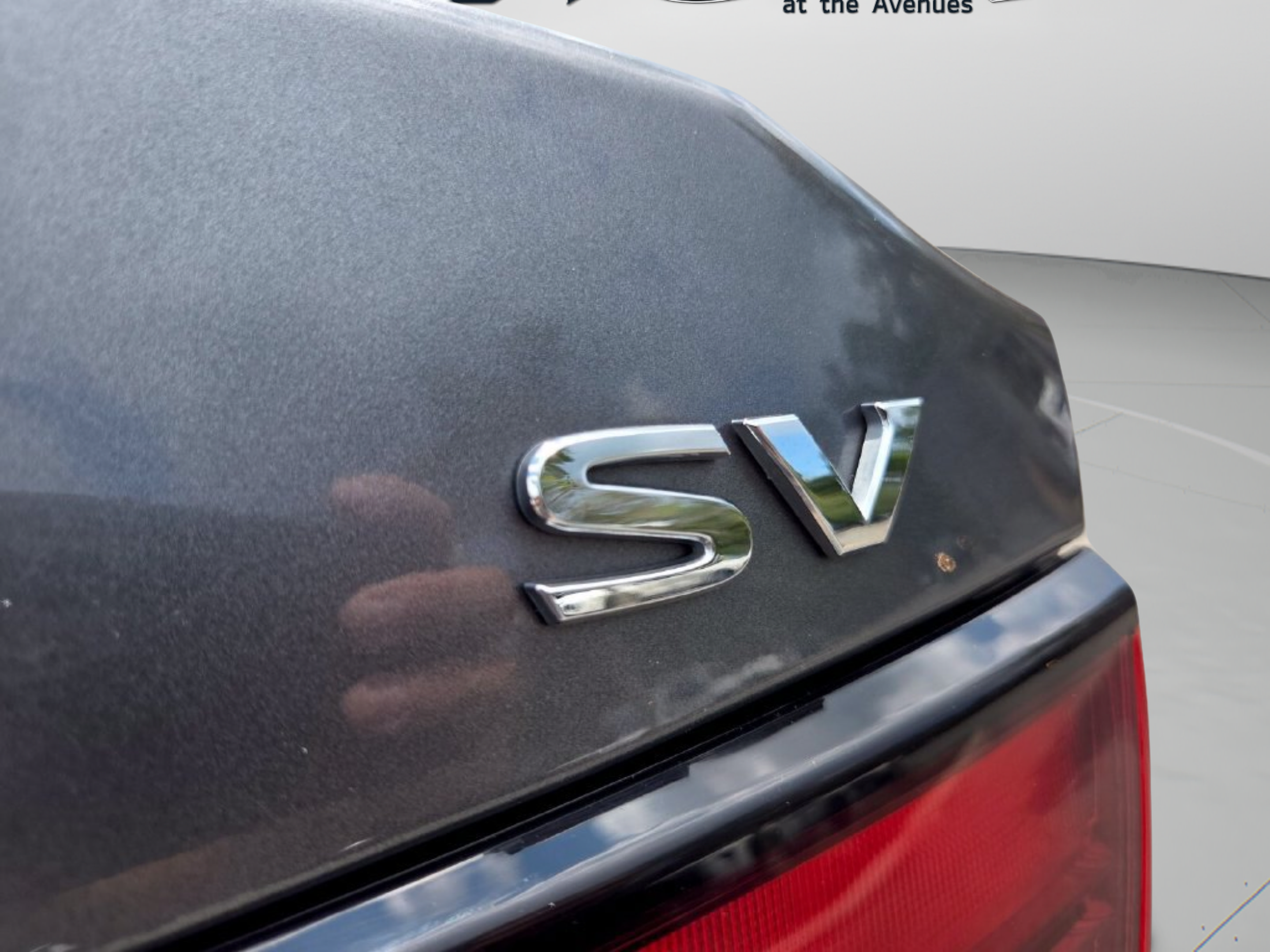 Used 2024 Nissan Sentra SV FWD image 31