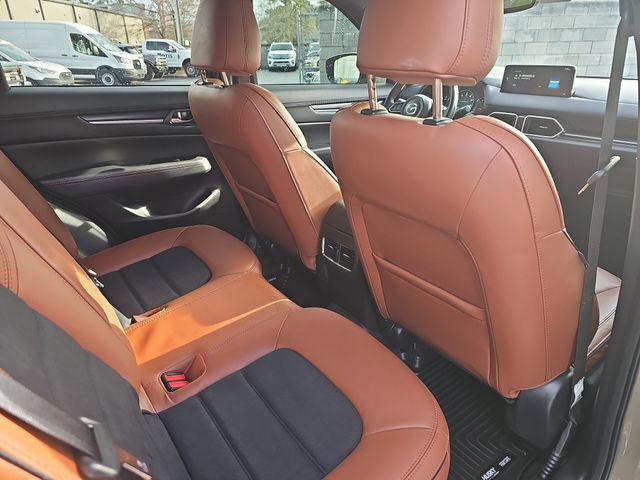 Used 2024 MAZDA CX-5 Carbon Edition image 11