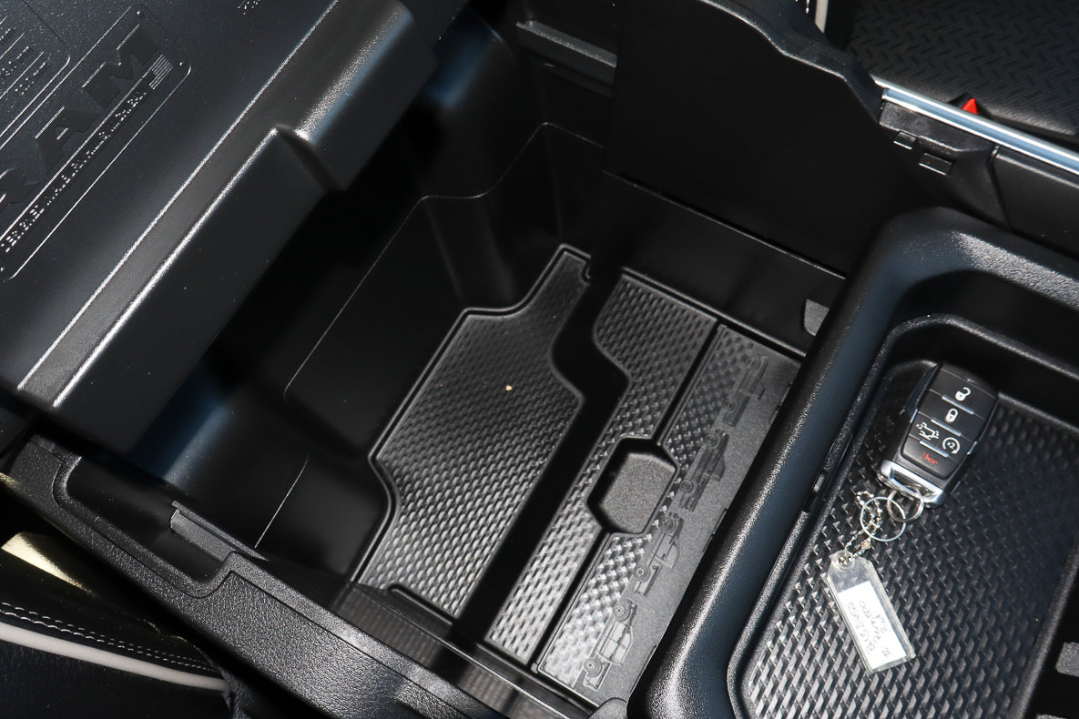 Used 2022 RAM 1500 Laramie image 32