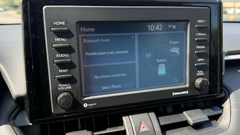 Used 2021 Toyota RAV4 XLE AWD/4WD image 24