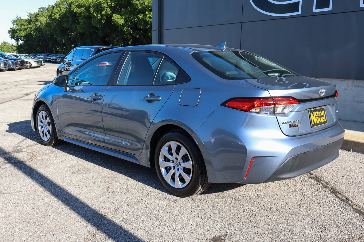 Used 2024 Toyota Corolla LE FWD image 6