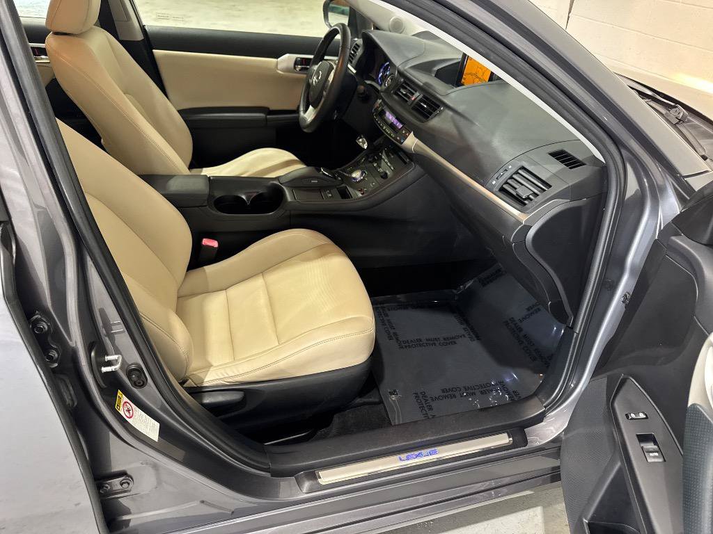 Used 2012 Lexus CT 200h Premium w/ Premium Audio Pkg FWD image 47