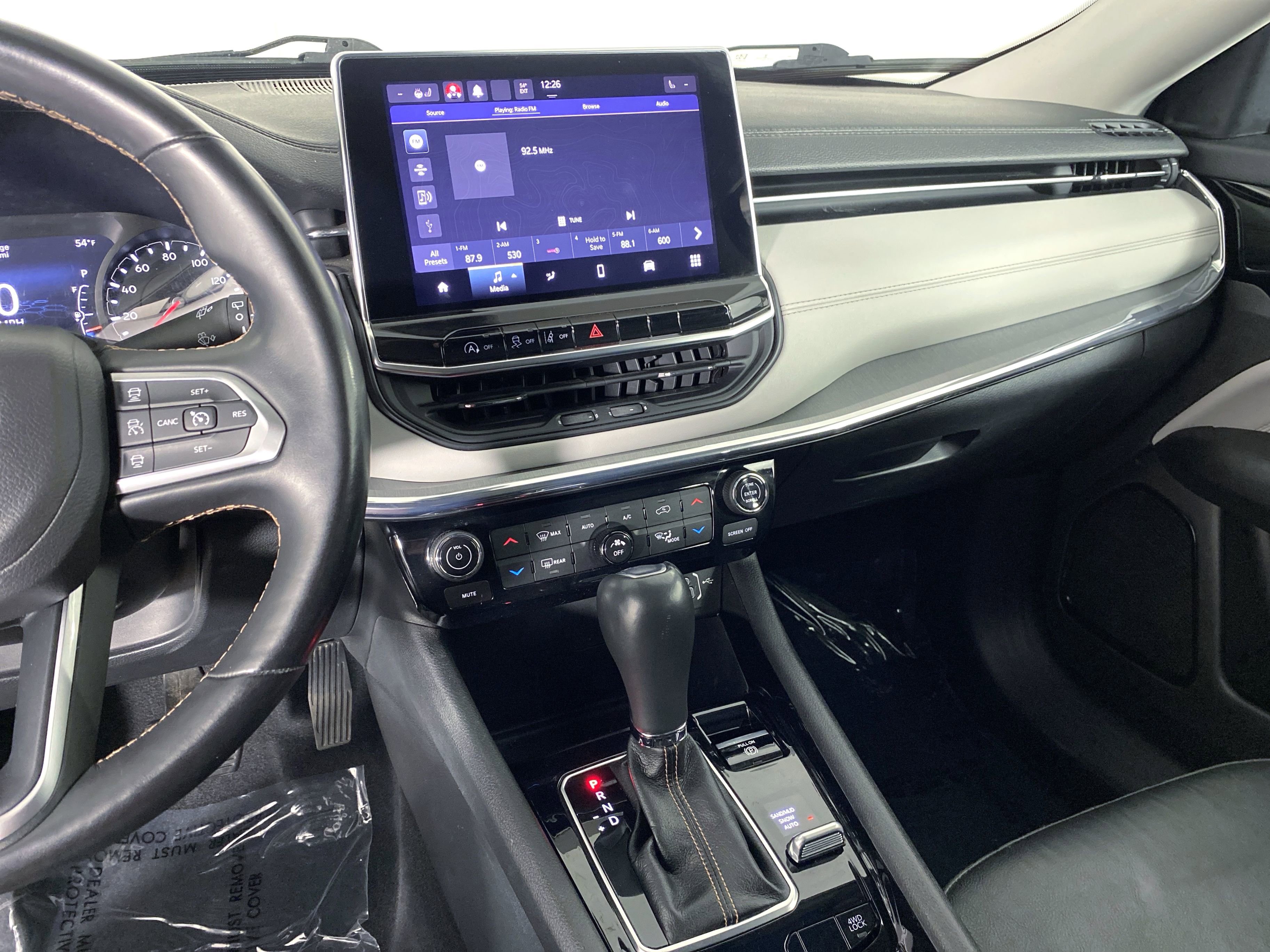 Used 2022 Jeep Compass Limited image 26