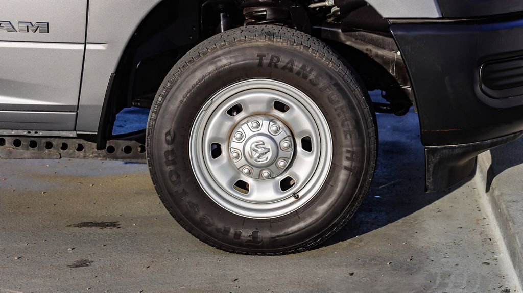 Used 2022 RAM 2500 Tradesman RWD image 11
