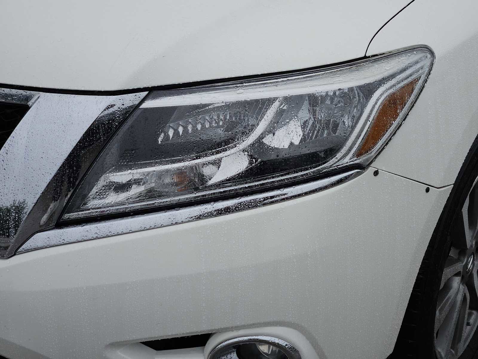 Used 2014 Nissan Pathfinder SL w/ SL Premium Package image 7