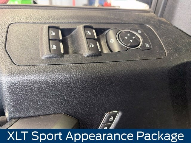 Used 2020 Ford F150 XLT w/ Equipment Group 302A Luxury AWD/4WD image 12