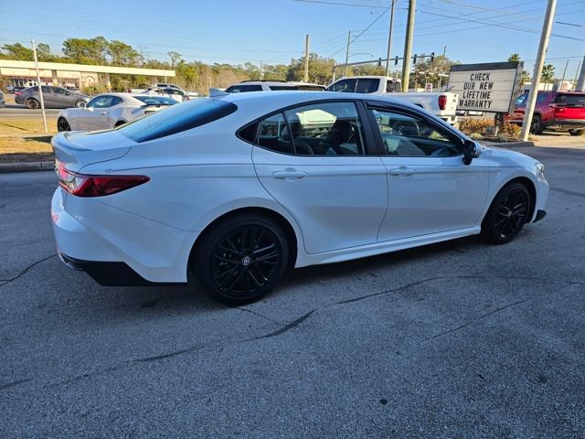 Used 2026 Toyota Camry SE image 15