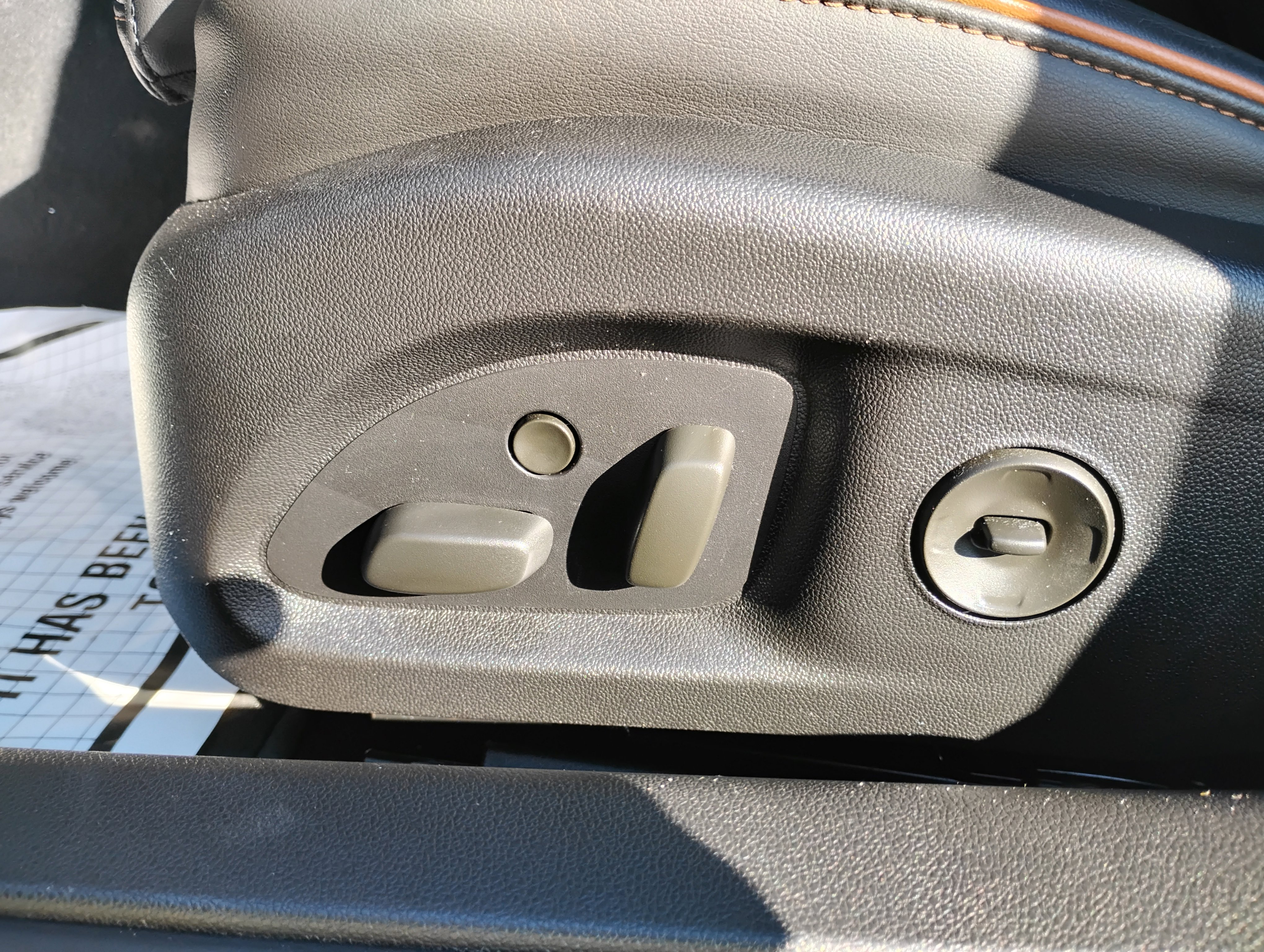 Used 2020 Cadillac CT4 V w/ Climate Package image 21