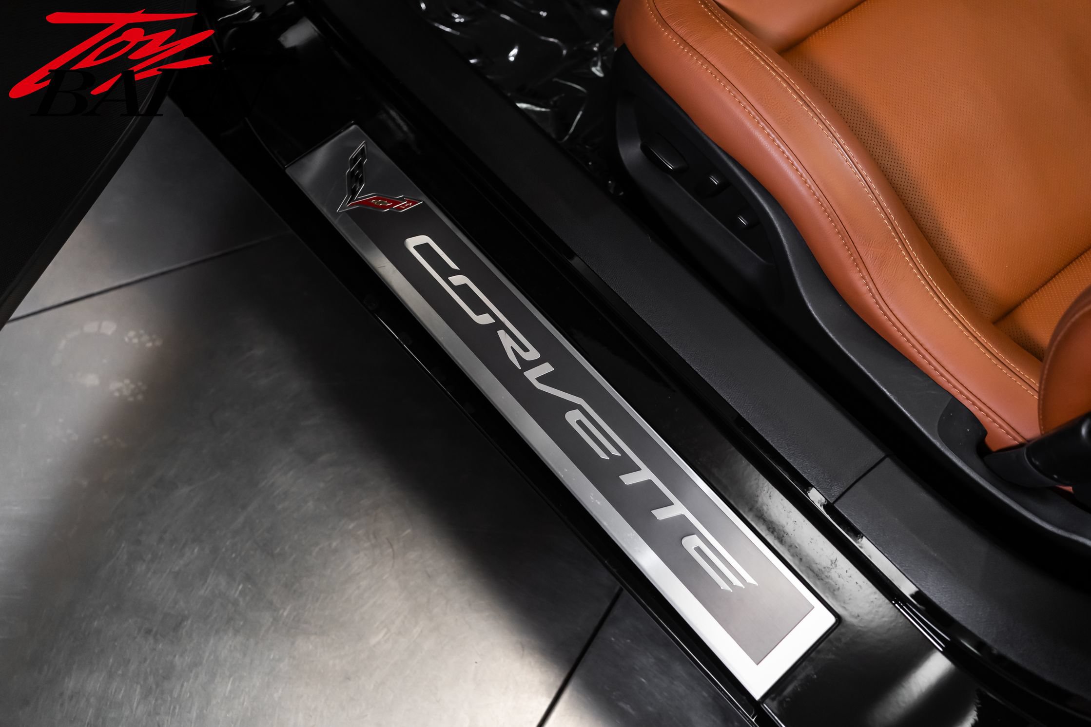 Used 2014 Chevrolet Corvette Stingray Convertible w/ 2LT Preferred Equipment Group RWD image 30