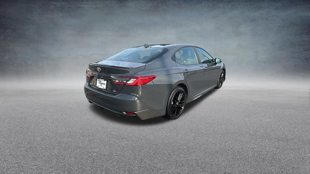Used 2025 Toyota Camry SE FWD image 29