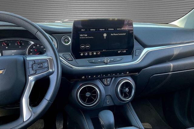 Used 2023 Chevrolet Blazer LT AWD/4WD image 9