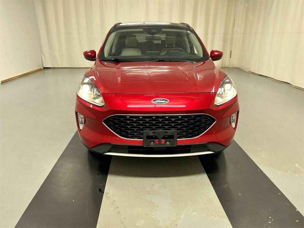 Used 2020 Ford Escape SEL image 3