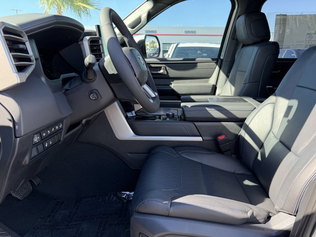 New 2026 Toyota Sequoia Platinum AWD/4WD image 4